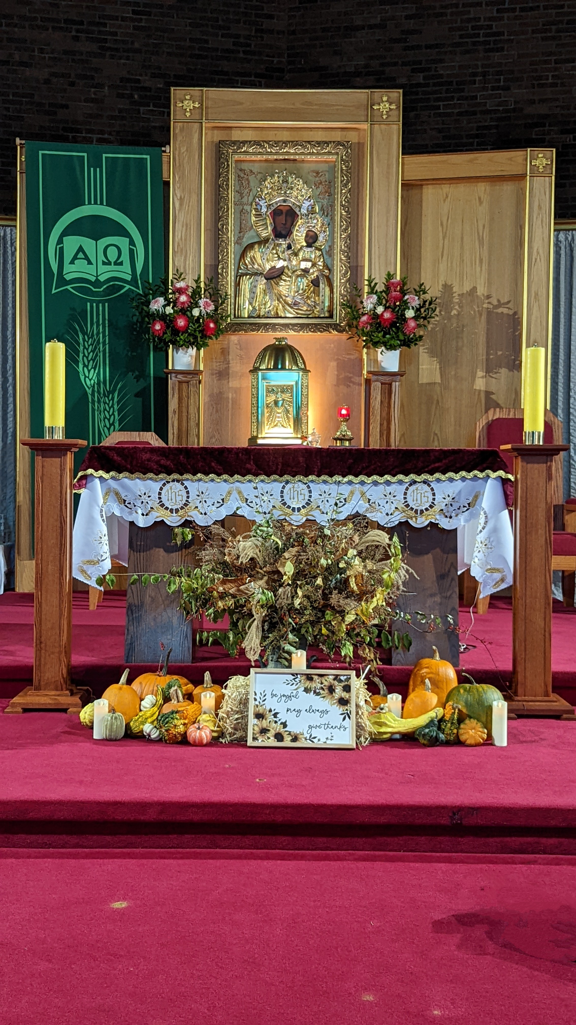 THanksgiving Altar 2024